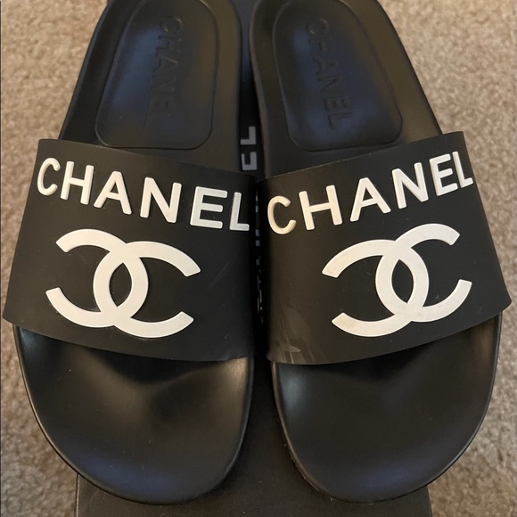 chanel slides chanel slides
